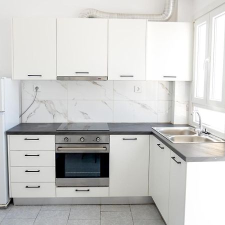 Inej Maisonette Ermoupoli Bagian luar foto