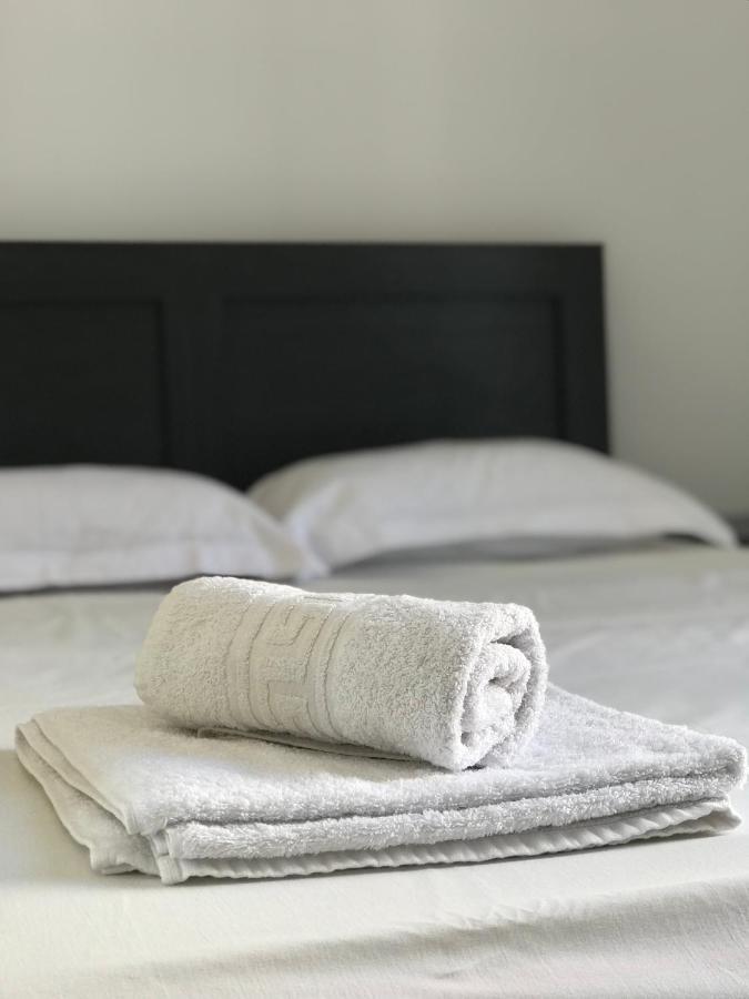 Inej Maisonette Ermoupoli Bagian luar foto