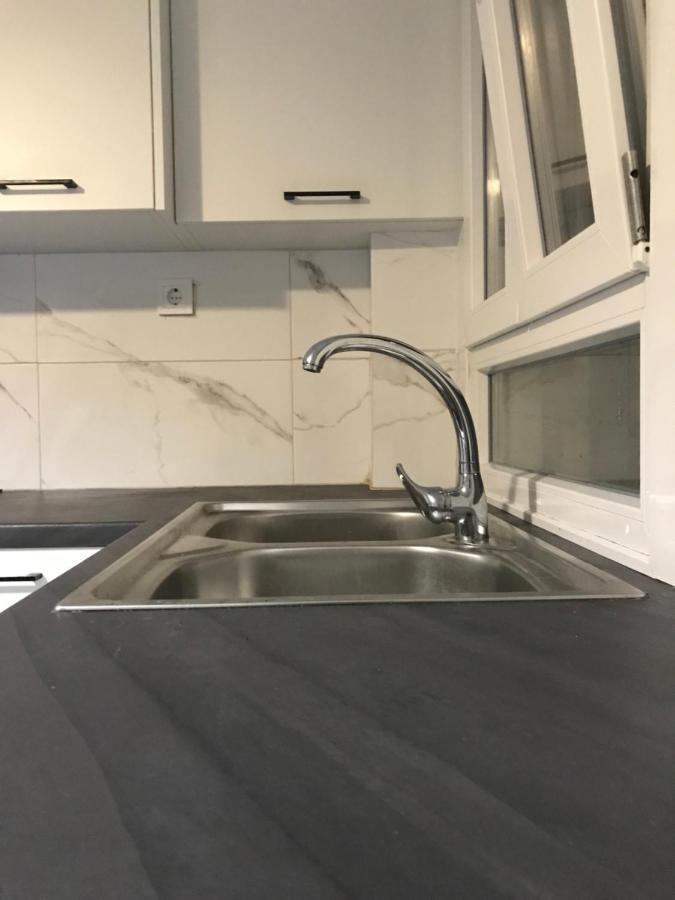 Inej Maisonette Ermoupoli Bagian luar foto