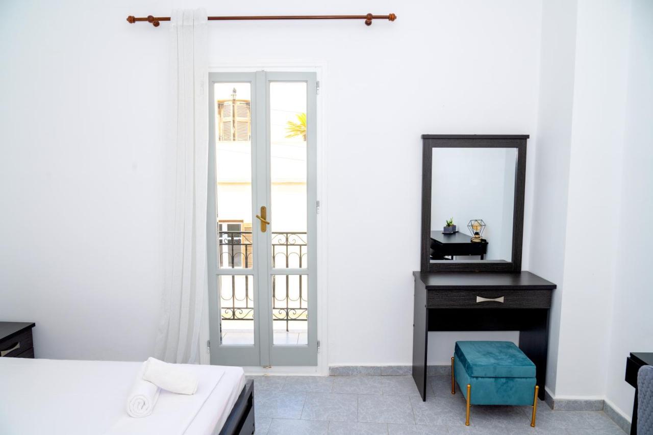 Inej Maisonette Ermoupoli Bagian luar foto
