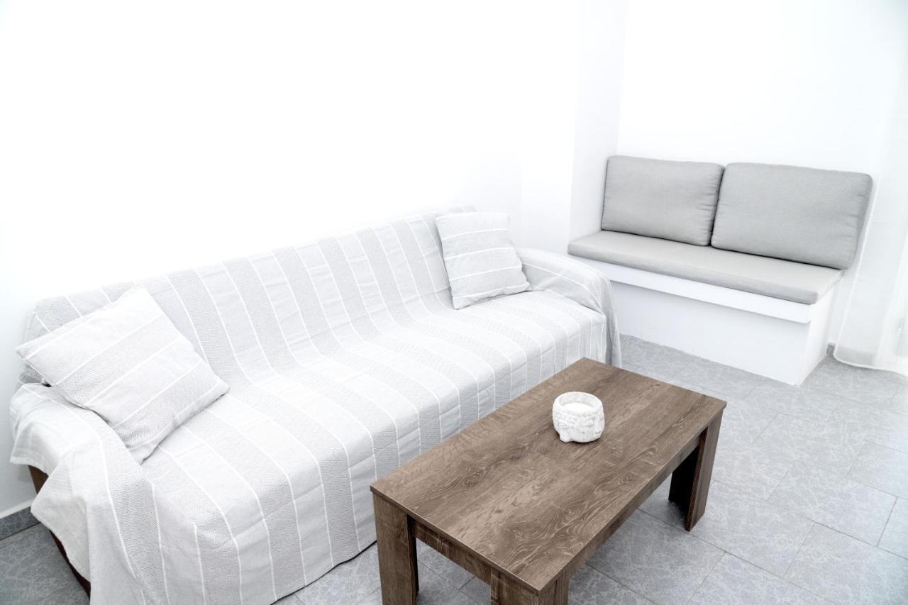 Inej Maisonette Ermoupoli Bagian luar foto