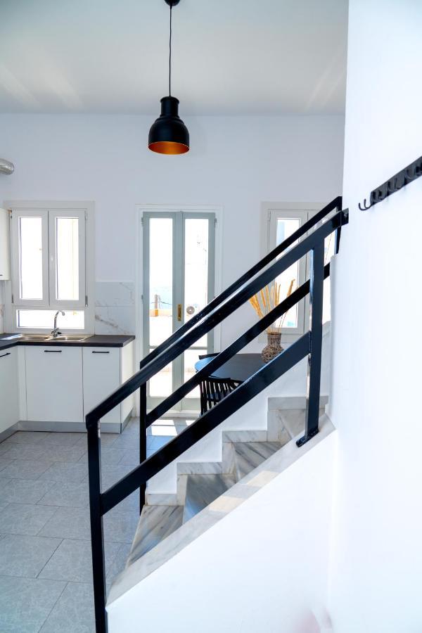 Inej Maisonette Ermoupoli Bagian luar foto
