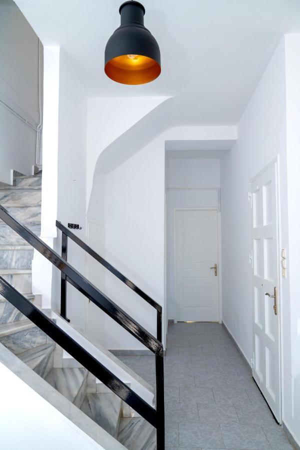 Inej Maisonette Ermoupoli Bagian luar foto